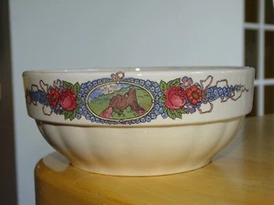 SARREGUEMINES ANCIEN PETIT SALADIER EN FAIENCE MODELE OBERNAI diamètre 15,5 cm - Picture 1 of 8