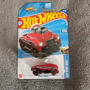 Hot Wheels Treasure Hunt Pedal Driver #95 HW Ride-Ons 4/5 NEW 2025 - Picture 1 of 3