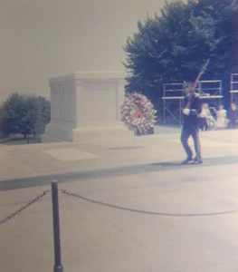 Vtg Technicolor American Soldier Tomb Of The Unknown Guard 3D Stereo Slide 1960 - Picture 1 of 1