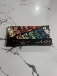 L.A. Girl Wander + Lust Eyeshadow Palette 12 Shade Bright Shimmer Neutral - Picture 1 of 2