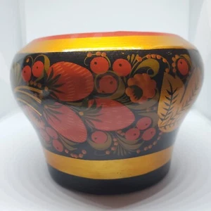 Russian Khokhloma Lacquer Hand Painted Wooden Bowl Strawberries - Picture 1 of 7
