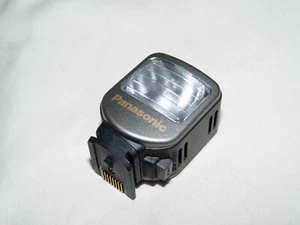 Panasonic Portable Video light For Panasonic PV-DV minidv camcorders - Picture 1 of 4