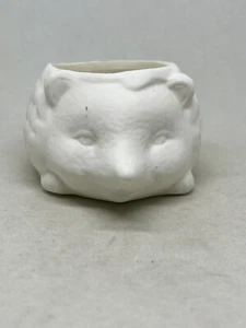 Kikkerland Prickles the Hedgehog Planter Porcelain leakproof. - Picture 1 of 5