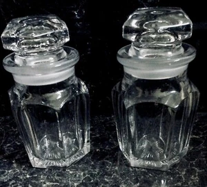 19th Century Cut Glass Faceted Pair Of Clear Glass Storage Jars - Picture 1 of 8