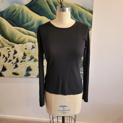 Suéter de cachemir Kinross talla mediana negro mezcla de seda y cachemir manga larga Foto 1 de 4