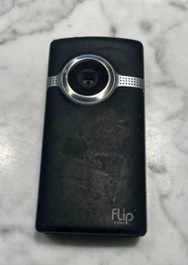 Cisco Flip UltraHD U32120 Camcorder Video Camera 3rd Gen - Picture 1 of 6