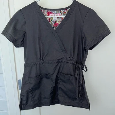 Top Exfoliante Koi Katelyn Talla S Nuevo Sin Etiquetas Estilo 137 Acero Foto 1 de 4