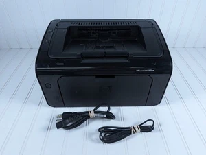 Impresora láser HP LaserJet Pro P1102w inalámbrica probada con cables 1777 páginas - Imagen 1 de 11