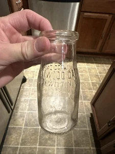 Eastwood Dairy geprägte halbe Pint Milchflasche Dewitt New York NY - Bild 1 von 11