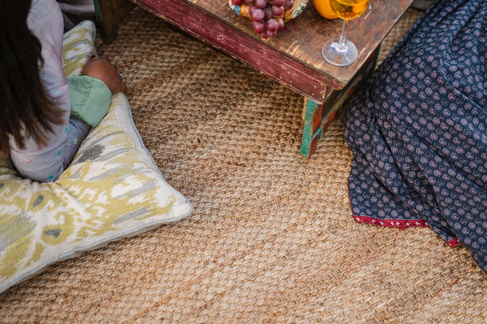 Alfombra ecológica tejida a mano de yute camel macizo BBH casas BBJ00006 Foto 1 de 1