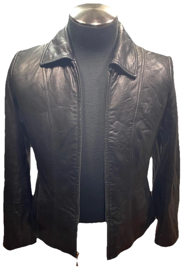Chaqueta de cuero genuino Liz Claiborne para mujer entrepierna bolsillos laterales cremallera frontal, SP Foto 1 de 4