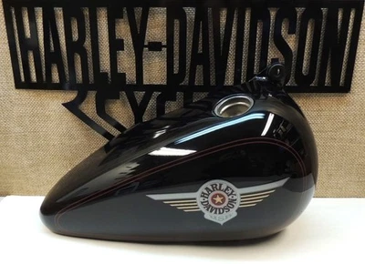 OEM HARLEY '99 SOFTAIL FATBOY RIGHT SIDE SPLIT GAS TANK VIVID BLACK BURGUNDY PIN - Изображение 1 из 4