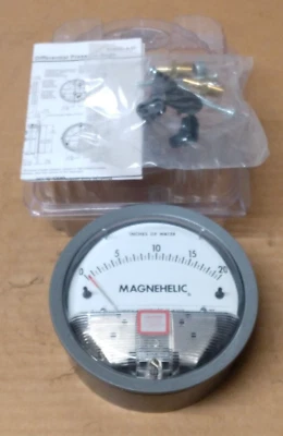 New Dwyer Instruments Magnehelic Differential Pressure Gage W29AA BW - Image 1 of 4
