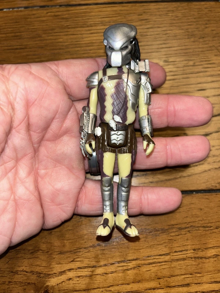 Funko Alien Vs Predator Action Figure Multicolor 2014 Fox 4 In x 1 In - Image 1 of 4