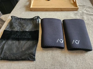 A7 Rigor Mortis Black Hourglass Knee Sleeves Size 3XL Black/Black 7mm Thickness - Picture 1 of 2