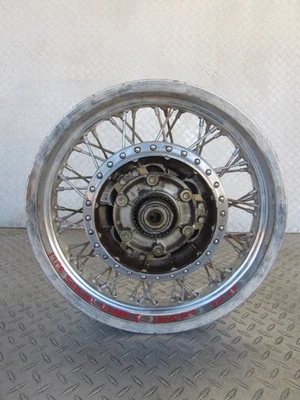 Llanta trasera 98 Suzuki vs800GL VS 800 GL vs 800 Intruder Foto 1 de 4