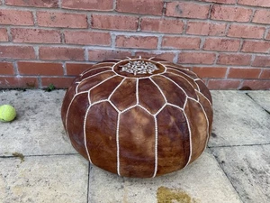 Vintage Marokkanischer Leder Pouffe Ottoman Handarbeit True Mid Century Boho Retro - Bild 1 von 11