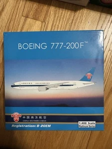 1:400 Phoenix Models China Southern Cargo Boeing 777F B-20EM - Picture 1 of 5