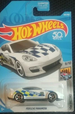 Coche diecast Hot Wheels HW Metro Porsche Panamera 8/10 303/365 2017 nuevo en caja policía Foto 1 de 4
