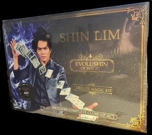 Evolushin Deluxe Magic Set (ENGLISH) by Shin Lim - over 100 magic effects, FISM - Picture 1 of 11