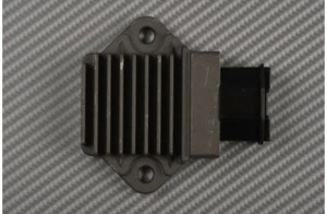 Voltage Regulator Rectifier Type 2 HONDA CB300F CB 300 F 2015-2017 - Picture 1 of 3