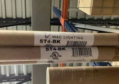 Iluminación WAC lineal pista de 4 pies en negro ST4-BK Foto 1 de 2