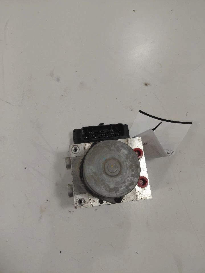 Atuador de bomba de peça de freio antibloqueio AWD compatível com 17-18 Kia Sorento - Imagem 1 de 4