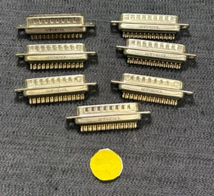 AMPHENOL D-SUB CONNECTOR 25 PIN LOT OF 7 - Picture 1 of 4