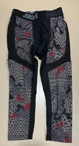 Jordan Boys Athletic Leggings (inner pocket for cup) sz Small - Picture 1 of 4