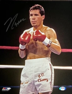 Julio Cesar Chavez Signed 11x14 boxing Photo PSA AH74965 - Picture 1 of 2