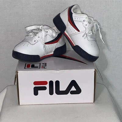 NUEVO Fila Original Fitness | Bebé Talla 5C | Blanco/Azul Marino/Rojo 7VF80105-150 Zapatos Nuevos en Caja Foto 1 de 4