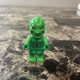 LEGO RARE Green Goblin Minifigure Gold Eyes / Teeth From Set 4851. RETIRED&hellip;