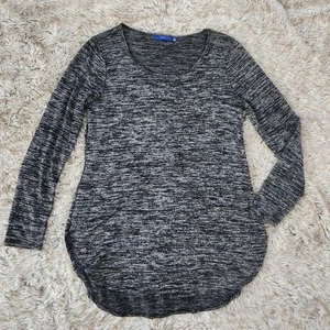 Camiseta Apt 9 Manga Larga Dobladillo Redondo Cuello Redondo Manga Larga Gris y Negra Talla Mediana - Imagen 1 de 9