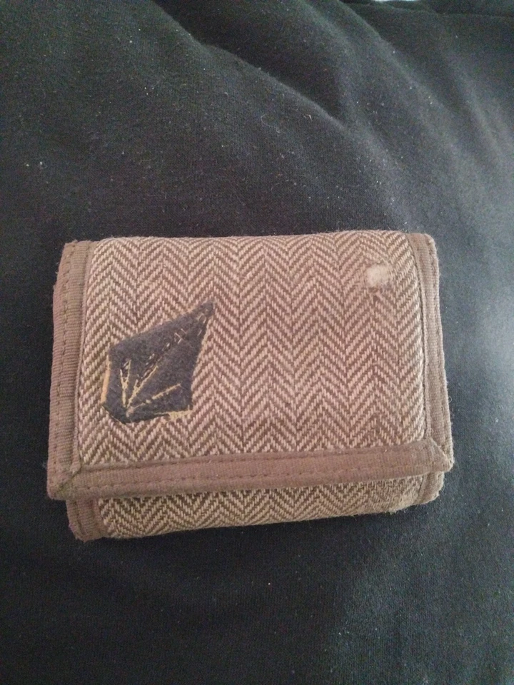 Volcom Brown Men's Wallet. - Image 1 of 4