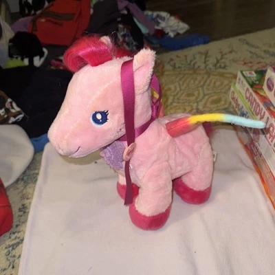 Barbie A Touch of Magic Walk & Flutter Pegasus Peluche 11” Rosa Juguete Pony Funciona Foto 1 de 4
