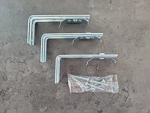 Vertical Blinds Mounting Brackets QTY 3 - Picture 1 of 3