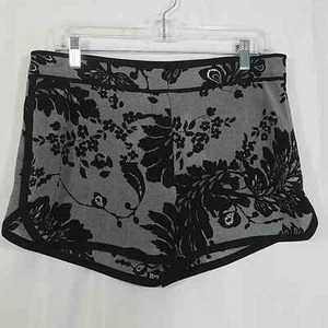 Diane Von Furstenberg Jen Floral Lace Printed Silk Womens Short Black Size 8 - Picture 1 of 4
