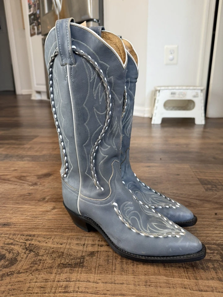 Botas vaqueras occidentales Dan Post para mujer de cuero tostado con costuras blancas talla 7M Foto 1 de 4