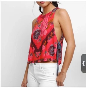 Free People This Sweet Love Top in Size S - Picture 1 of 8
