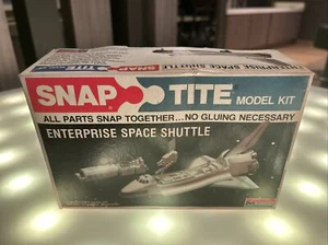 MONOGRAM ENTERPRISE SPACE SHUTTLE SNAP TITE 1014 VINTAGE MODEL KIT - Bild 1 von 2