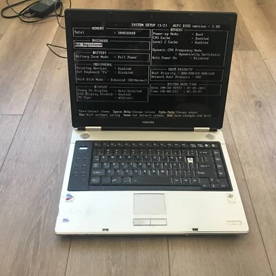 Toshiba Satellite M45-S355 15.4" Intel Pentium M 1.86GHz 1GB RAM 80GB HDD SEM SISTEMA OPERACIONAL - Imagem 1 de 4