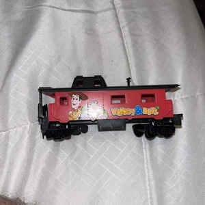 TOY STORY 2, WOODY & BUZZ CABOOSE BY IHC/MEHANO IN HO SCALE FACTORY ORIGINAL - Picture 1 of 4