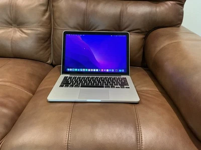 Apple MacBook Pro 13-inch Retina Display 2015 Model - Image 1 of 4