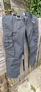Men's Hiking Walking Trekking Forclaz Cargo Combat Charcoal Trousers W30 L31 NEW - Picture 1 of 14