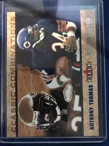 2002 FLEER CLASSIC COMBINATIONS WALTER PAYTON ANTHONY THOMAS CHICAGO BEARS!!!