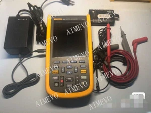 Fluke 123B 20MHz Industrial Scopemeter Handheld Oscilloscope - Picture 1 of 5