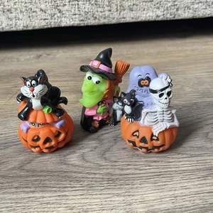 3 x 1991 Bee Vintage Halloween 3" Rubber Cake Toppers Set/Finger Puppets - Picture 1 of 10