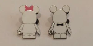 Disney Trading Pins-2014 Vinylmation-Blank and Bow-2pc. Set - Picture 1 of 1
