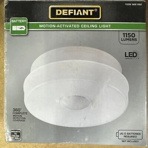 Defiant 360-Degree White Motion Activated Battery Powered Indoor/Outdoor 1-Head - Picture 1 of 3
