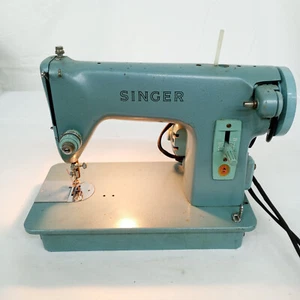 Vintage Singer Sewing Machine Teal Made In Great Britain (See description) - Picture 1 of 22